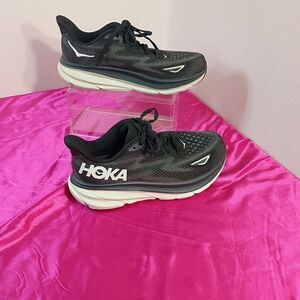 Hoka One One Women Clifton 9 1132211 BWHT Black Running Shoes Size 7.5 D